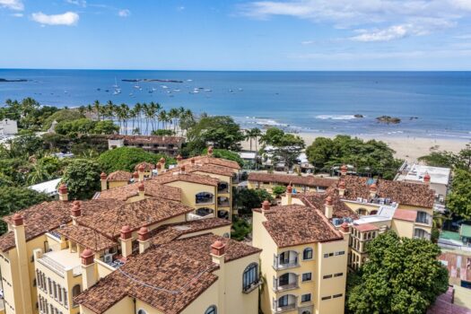 Sunrise #3, Ocean View Condo Steps From The Beach.