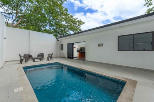 3-Bed Home with Guest Studio Just 5 Minutes from Tamarindo