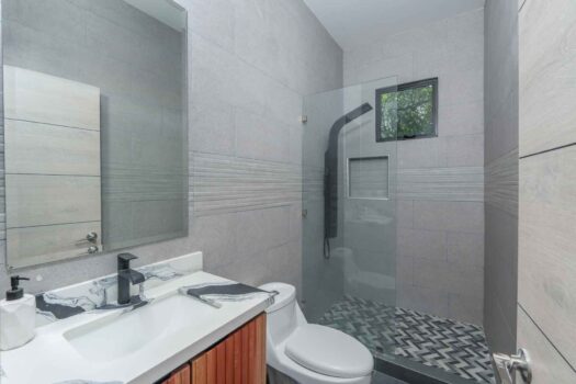 3-Bed Home with Guest Studio Just 5 Minutes from Tamarindo