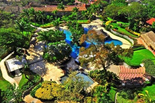 IDEAL BEACH CONDO, BEST AMENITIES, TAMARINO BEACH LOCATION