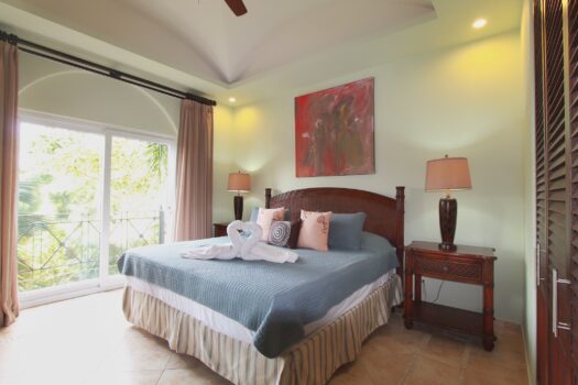 IDEAL BEACH CONDO, BEST AMENITIES, TAMARINO BEACH LOCATION