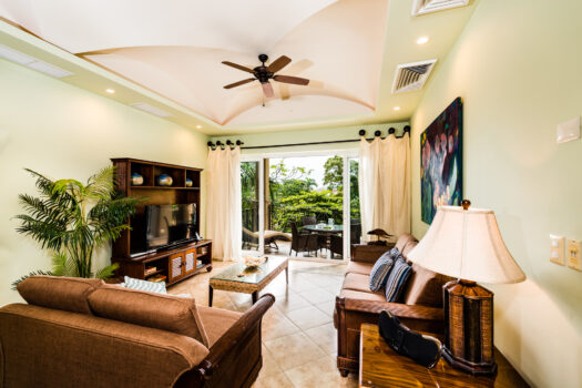 IDEAL BEACH CONDO, BEST AMENITIES, TAMARINO BEACH LOCATION