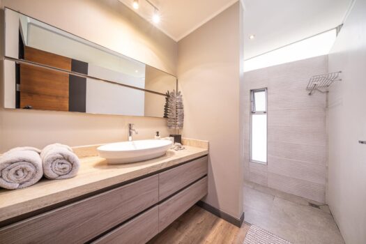 CASA ESCONDIDA – LUXURY RETREAT NEAR TAMARINDO