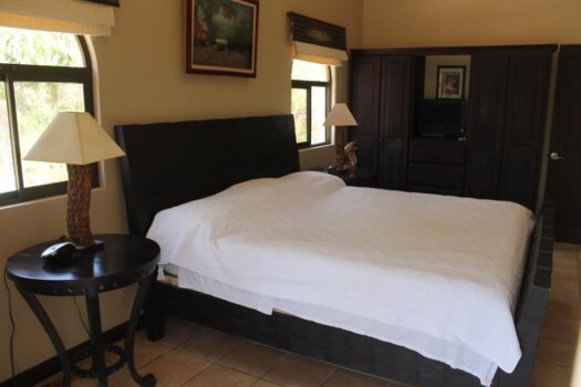 PARADISE PROPERTY – BEACHFRONT ESTATE OPPORTUNITY ON PRISTINE PLAYA VENTANA