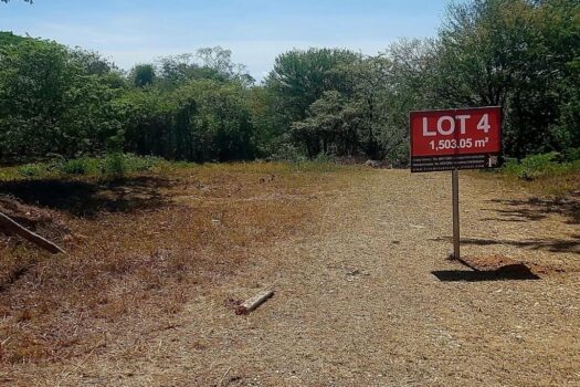 PLAYA LANGOSTA – PRIME LOCATION NEAR PRISTINE BEACH AND COSTA RICA’S #1 BEACH TOWN