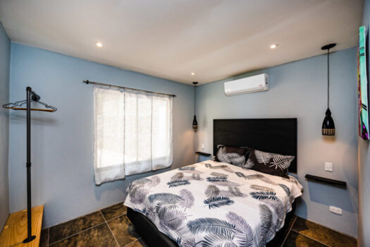 OCEAN VIEW MODERN HOUSE ABOVE PLAYAS PENCA & PRIETA – POTRERO
