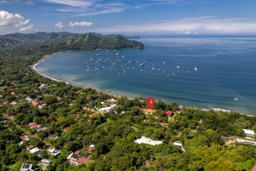 PRIME BEACHFRONT PROPERTY IN NORTH COCO