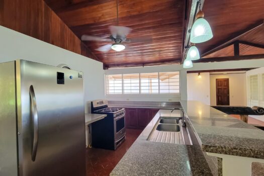 PRIME BEACHFRONT PROPERTY IN NORTH COCO