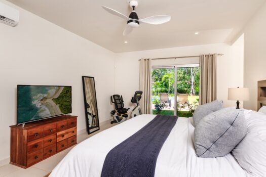 CASA SIEMPRE SABADO: WALK TO THE BEACH LUXURY HOME IN PLAYA BRASILITOS