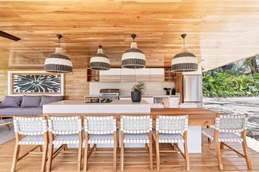 VILLA BLANCA: ENCHANTING BRAND NEW 8 BEDROOM VILLA IN THE SOUGHT – AFTER GATED COMMUNITY OF HACIENDA PINILLA