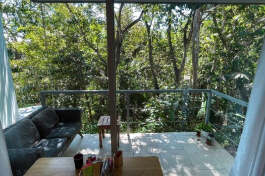Casa Bianka – Modern Home + Guest House with Pool near Playa Samara!