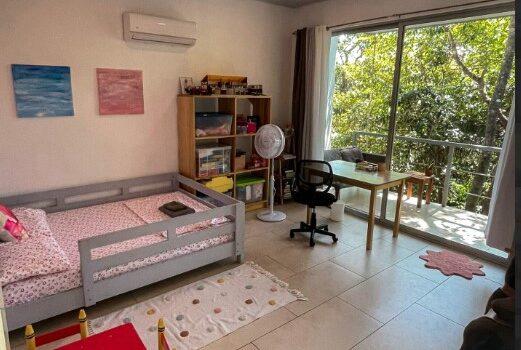 Casa Bianka – Modern Home + Guest House with Pool near Playa Samara!
