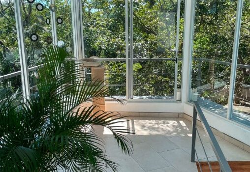 Casa Bianka – Modern Home + Guest House with Pool near Playa Samara!