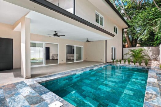 Casa Bella- 5-Bedroom, Brand-New Home in Surfside Potrero