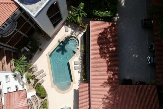 SURF SIDE CONDO – READY TO GO!!