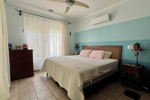 SURF SIDE CONDO – READY TO GO!!