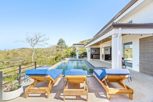 Casa Marina Brisas: Beautiful, Ocean View Home!