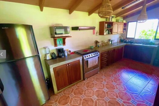 VILLA IN PLAYA POTRERO CLOSE TO THE  BEACH