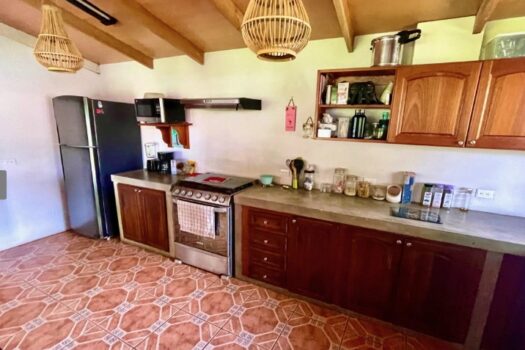 VILLA IN PLAYA POTRERO CLOSE TO THE  BEACH