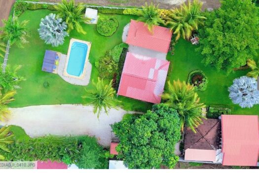 VILLA IN PLAYA POTRERO CLOSE TO THE  BEACH