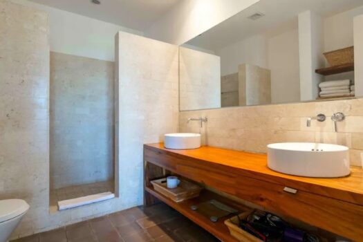 OCEAN VIEW HOUSE IN GATED COMMUNITY EL TESORO TAMARINDO