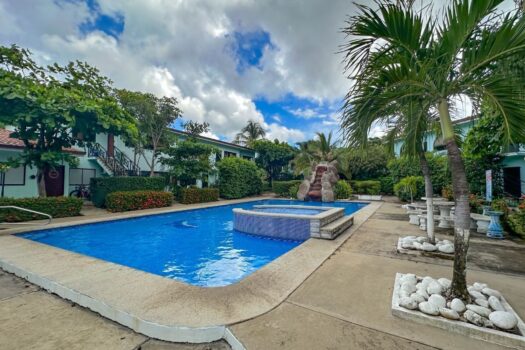 Mezzanine – 1 Bath- Recently Renovated