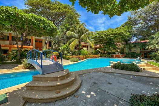 Cocomarindo 21 – Ground Floor One Bed with a back terrace!