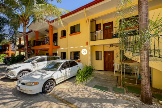 Cocomarindo 21 – Ground Floor One Bed with a back terrace!