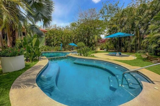 Serena Suites G1 -Ground Floor Condo 2 Bedrooms and 2 Bathrooms