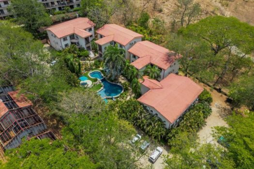 Serena Suites G1 -Ground Floor Condo 2 Bedrooms and 2 Bathrooms