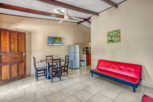 House  with 3 Bedroom + 6 Cabins In Playas Del Coco
