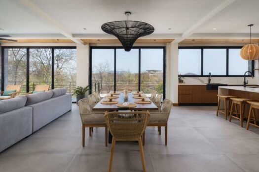 CASA OLAS – BRAND NEW 6 BEDROOM MODERN LUXURY HOME