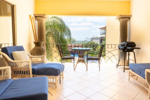 Sunrise Condo #18 – 3BR, 2BA Ocean-View Condo Across from the Beach in Tamarindo!