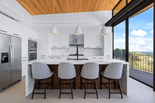 Casa Mar De Paraiso: Modern Design with Unrivaled Views