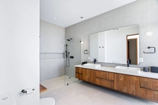 Casa Mar De Paraiso: Modern Design with Unrivaled Views