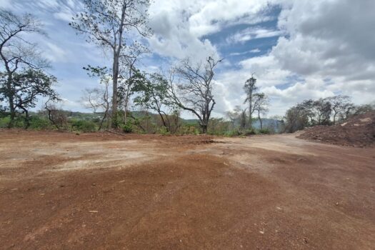 AMAZING OCEAN VIEW LOT IN TAMARINDO!!