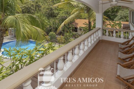 OCEAN BREEZE CONDO IN PLAYA HERMOSA