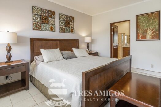 OCEAN BREEZE CONDO IN PLAYA HERMOSA