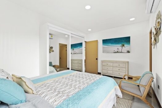 Casa Agua Marina: Newly completed masterpiece just steps to the beach in the gated community of Catalina Cove