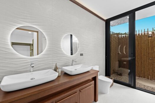 Casa Agua Marina: Newly completed masterpiece just steps to the beach in the gated community of Catalina Cove