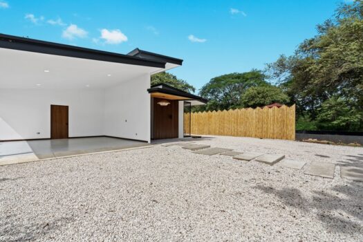 Casa Agua Marina: Newly completed masterpiece just steps to the beach in the gated community of Catalina Cove