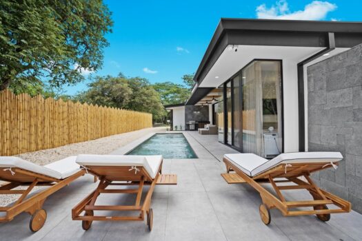 Casa Agua Marina: Newly completed masterpiece just steps to the beach in the gated community of Catalina Cove