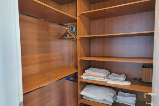 Peninsula T1-39 ~ One Bedroom Gem in The Heart of Playa Langosta