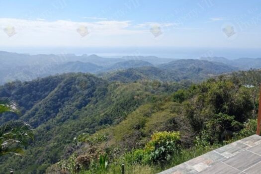 Casa Naranjal: An Exclusive Investment Opportunity in Costa Rica 🏡🌄