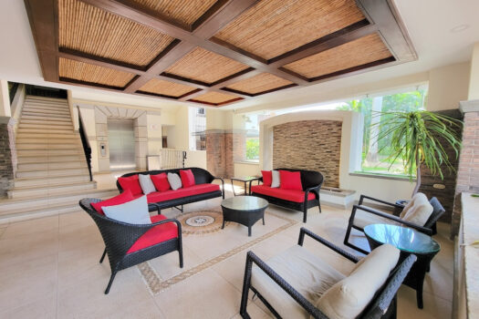 Peninsula T1-39 ~ One Bedroom Gem in The Heart of Playa Langosta