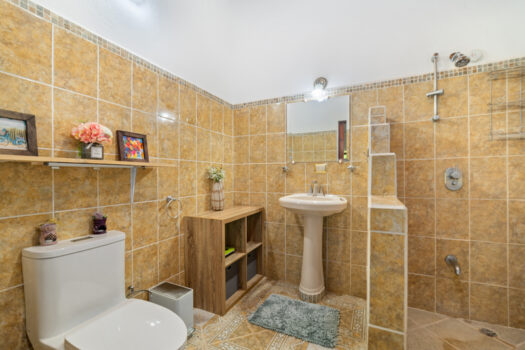 Rancho Golondrinas- A Countryside Retreat 10 min from the Beach