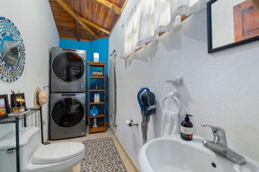Rancho Golondrinas- A Countryside Retreat 10 min from the Beach
