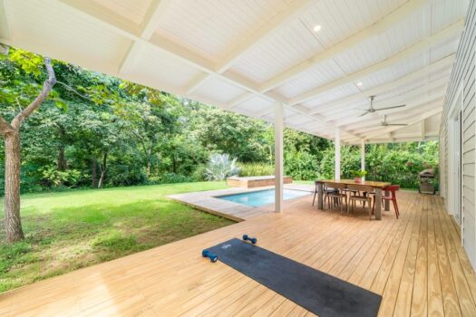 EXQUISITE CARIBBEAN-STYLE HOUSE IN LAS VENTANAS COMMUNITY