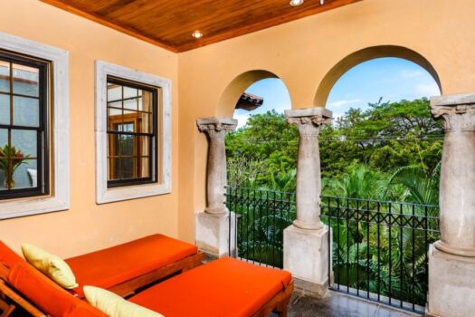 La Esquina #10- Ocean View Penthouse Langosta Beach