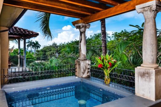 La Esquina #10- Ocean View Penthouse Langosta Beach